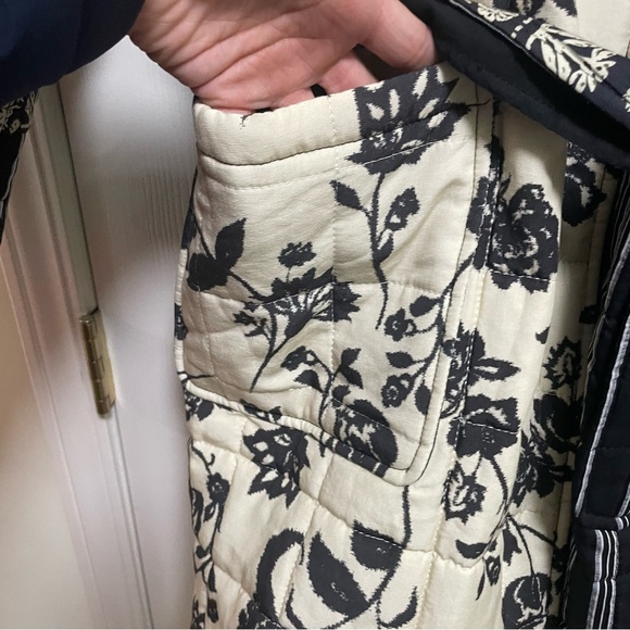 Avec Les Filles Quilted Robe Coat in a black and cream patch work L - Picture 7 of 10